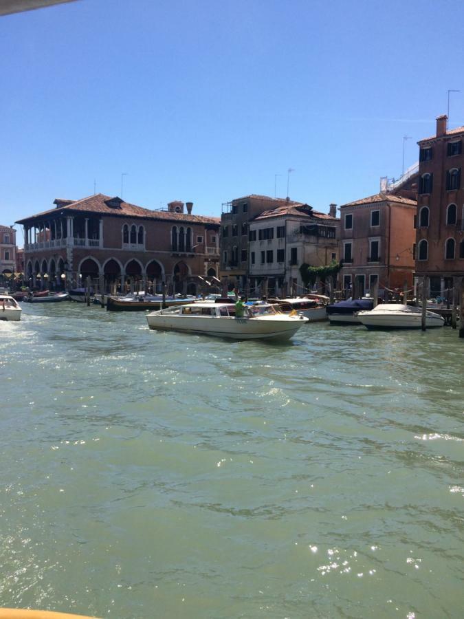 Venetian House Apartment Luaran gambar